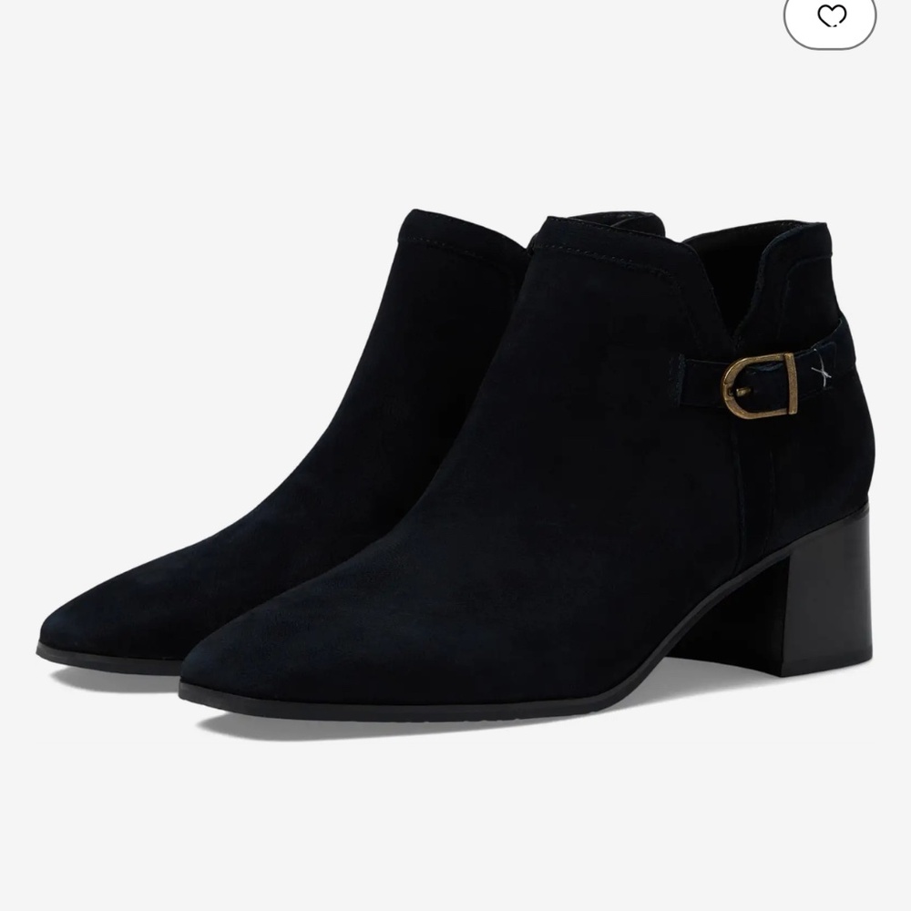 NYDJ Denis Booties in Leather, Black, 11
